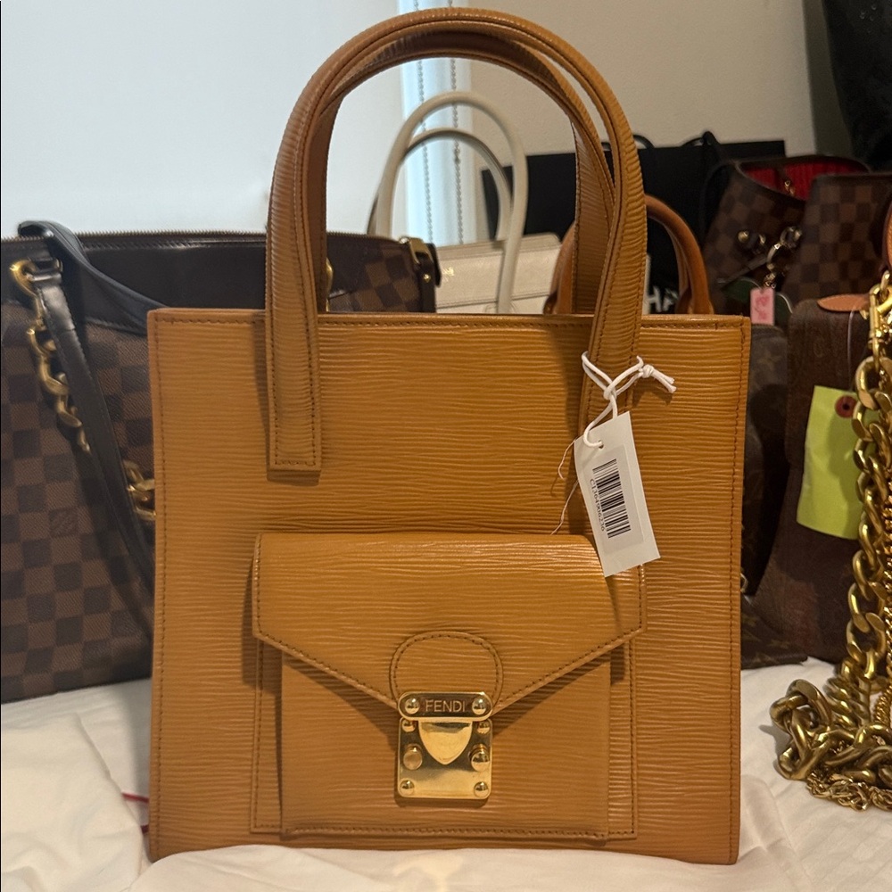Fendi Beige Leather Satchel crossbody bag